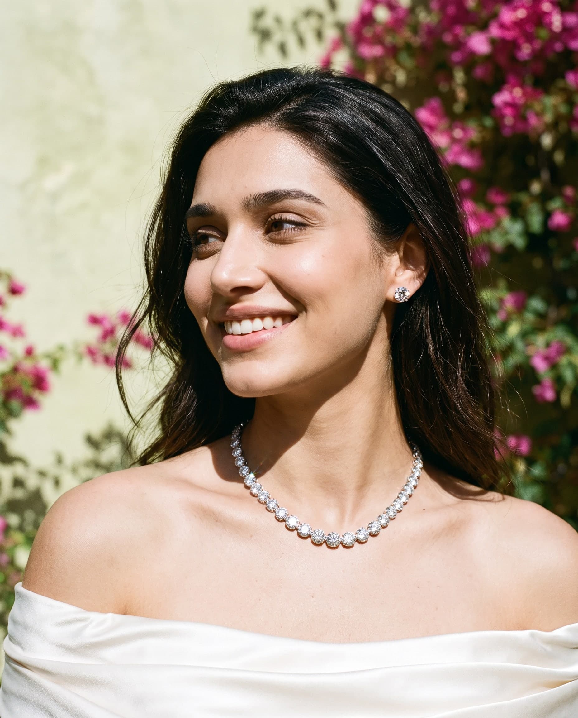 A single line of diamonds, and nothing else.
